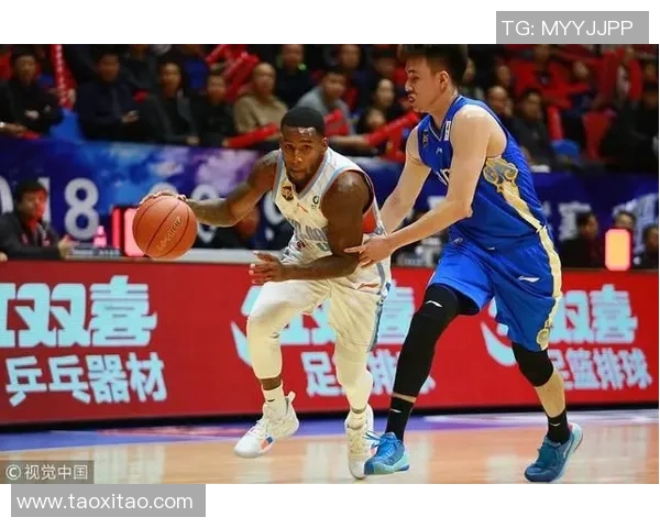 2017年CBA新疆队对阵山东队精彩回顾及赛季分析