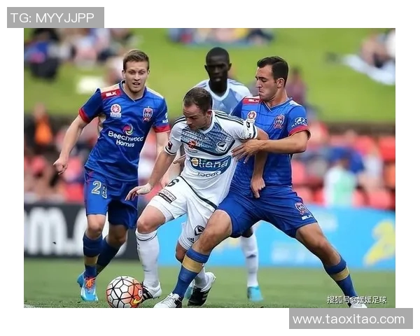 国际米兰与莱切精彩对决集锦回顾球迷不容错过的精彩瞬间 国际米兰与莱切精彩对决集锦回顾球迷不容错过的精彩瞬间