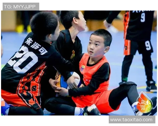 朱俊龙:从青涩少年到篮球明星的奋斗历程与成长故事 朱俊龙:从青涩少年到篮球明星的奋斗历程与成长故事