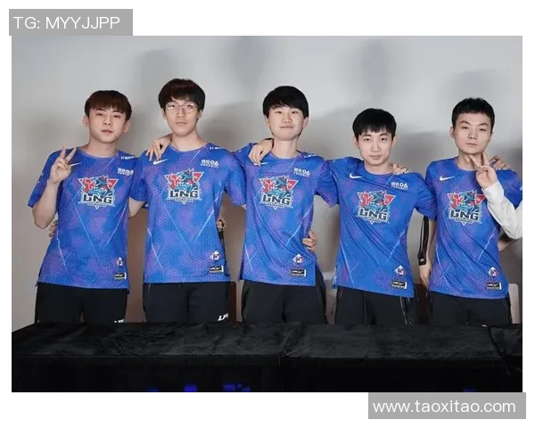 LNG战队以96分稳居精英赛积分榜首位争夺冠军之路愈发明朗 LNG战队以96分稳居精英赛积分榜首位争夺冠军之路愈发明朗