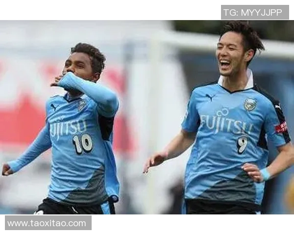 瓦尔贝里与赫尔的精彩对决比分揭晓赛事分析与精彩瞬间回顾 瓦尔贝里与赫尔的精彩对决比分揭晓赛事分析与精彩瞬间回顾