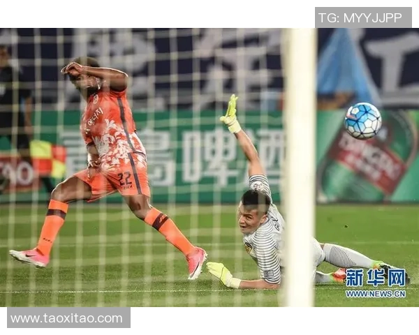 精彩对决直播苏宁迎战济州联全力争胜展现足球魅力与激情 精彩对决直播苏宁迎战济州联全力争胜展现足球魅力与激情