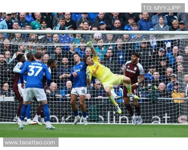 莱特斯城主场迎战埃弗顿争夺英超宝贵积分之战