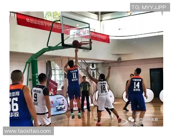 南京篮球队进攻策略分析与得失总结探讨