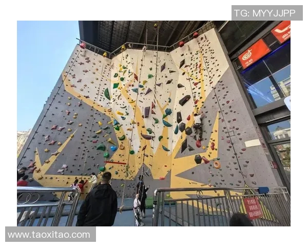 深圳攀岩队荣登最新团队协作榜单前十名引领潮流